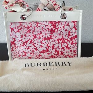 Burberry summer purse